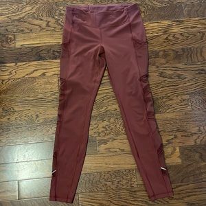 Lululemon leggings with mesh cutouts 8
